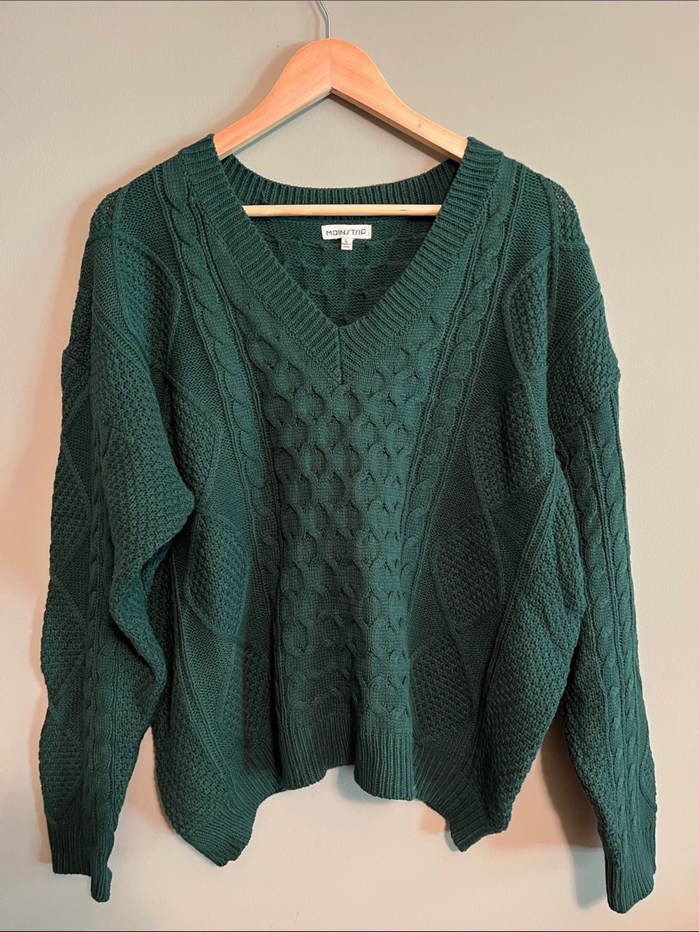 Main Strip Dark Green Cable Knit V-Neck Sweater